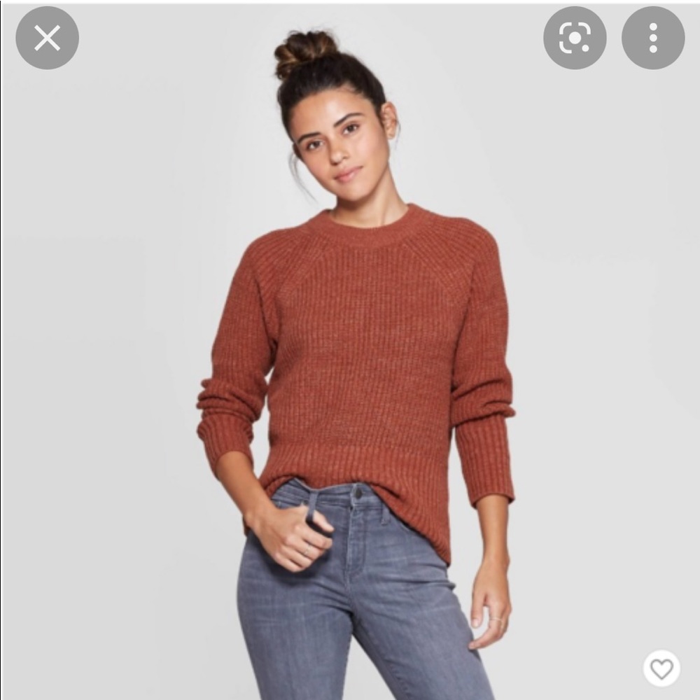 Universal Thread knit